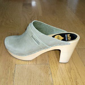 Swedish Hasbeens Clogs